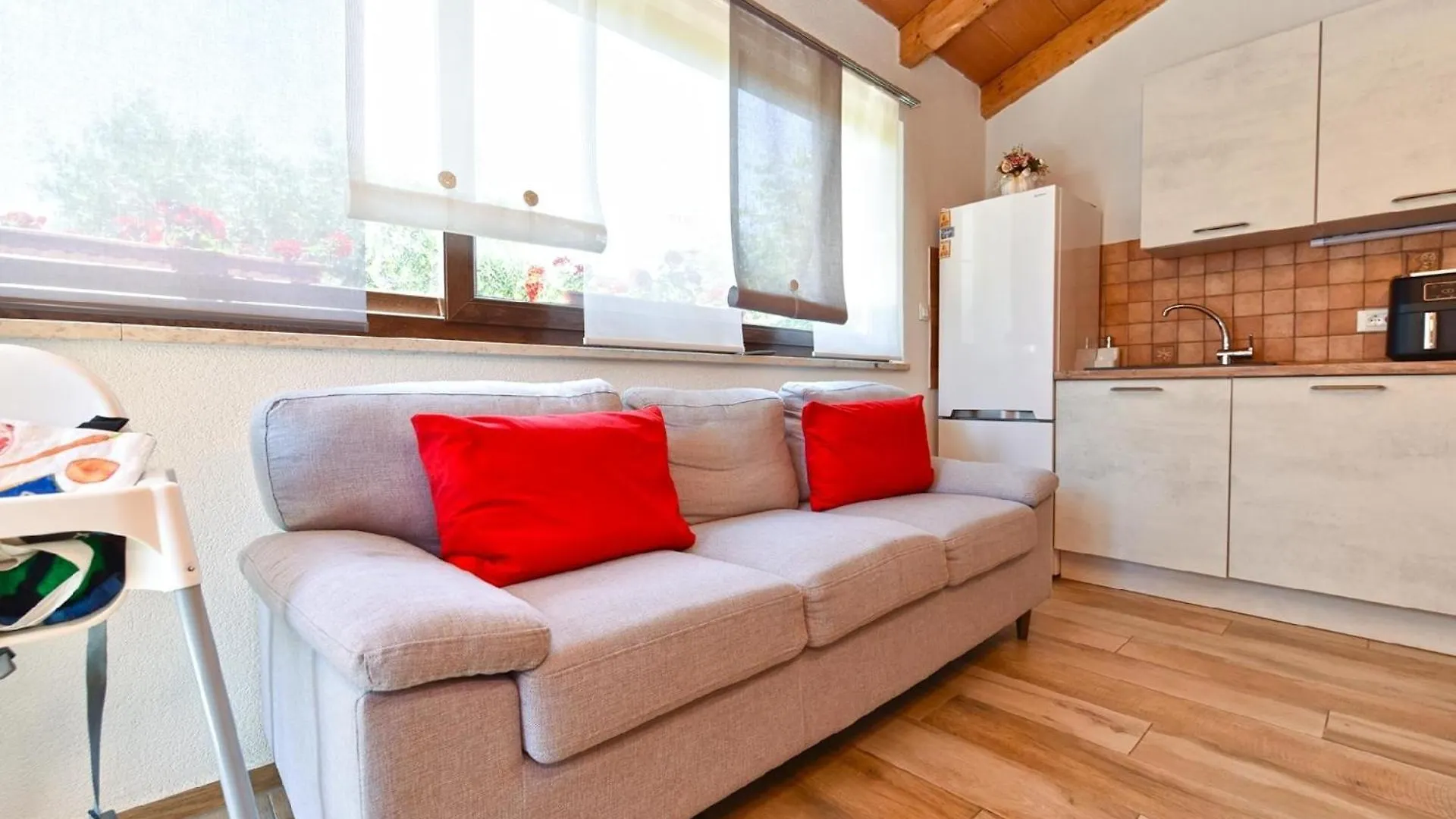 Ferienwohnung Fuer 6 Personen Ca 60 Qm In Medulin, Istrien Suedkueste Von Istrien